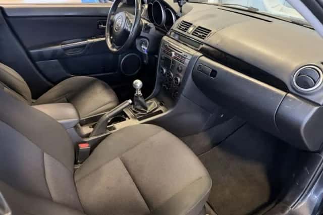 Mazda 3 (2008) thumbnail 5