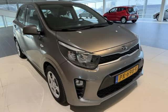 Kia Picanto (2018) thumbnail 2
