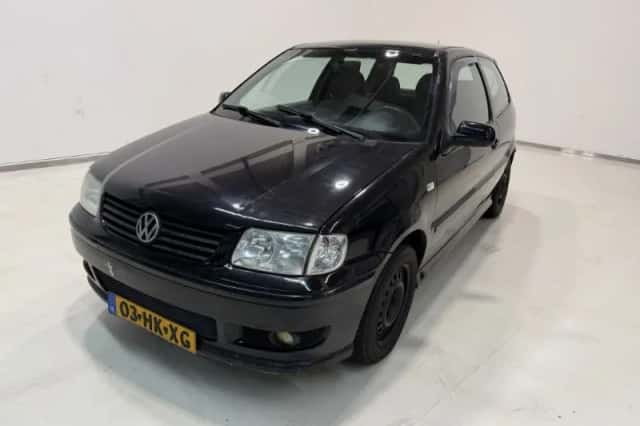 Volkswagen Polo (2001) thumbnail 2