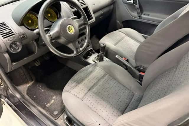 Volkswagen Polo (2001) thumbnail 6