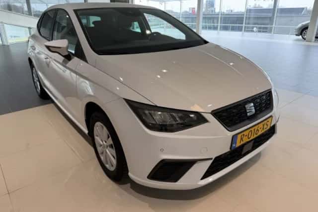 SEAT Ibiza (2022) thumbnail 2