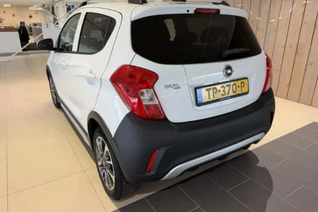 Opel Karl (2018) thumbnail 4