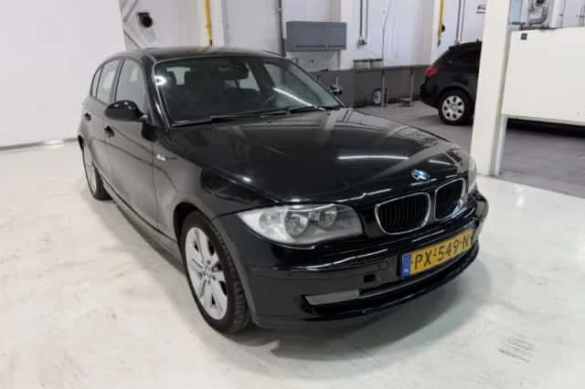 BMW 1-Serie (2008) thumbnail 2