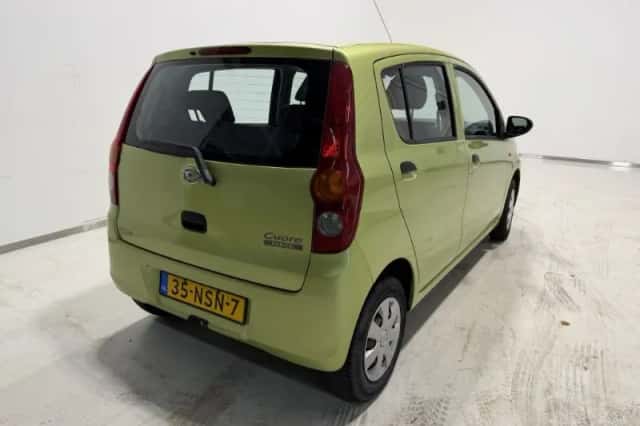 Daihatsu Cuore (2010) thumbnail 4