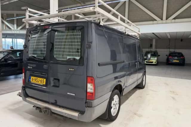 Ford Transit (2011) thumbnail 3