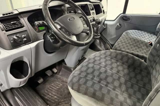 Ford Transit (2011) thumbnail 5