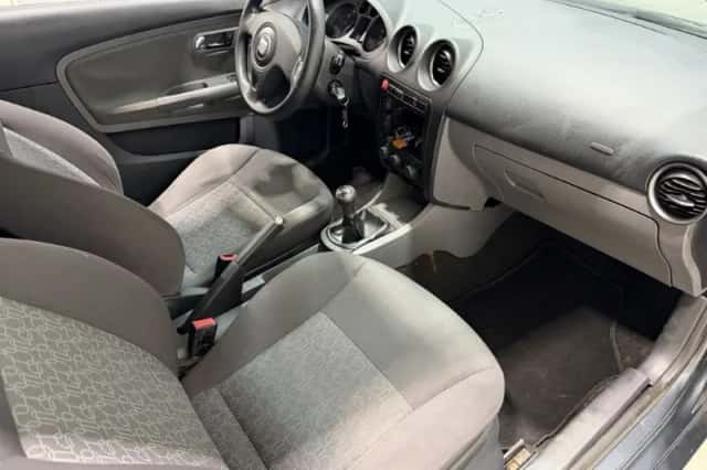 SEAT Ibiza (2007) thumbnail 2