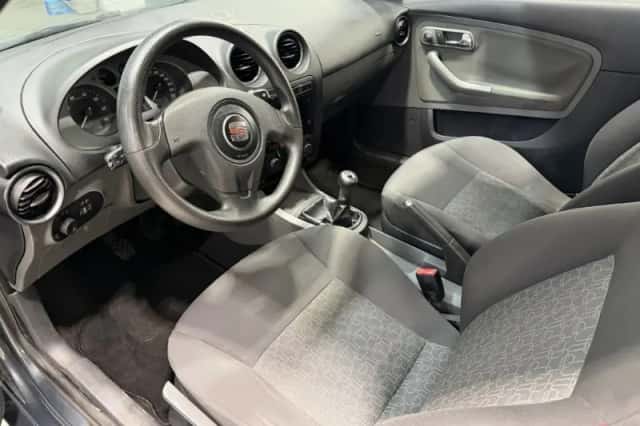 SEAT Ibiza (2007) thumbnail 5