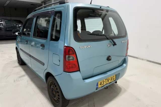 Suzuki Wagon R+ (2007) thumbnail 5