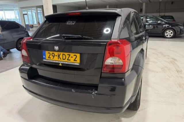 Dodge Caliber (2009) thumbnail 4