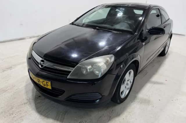 Opel Astra (2006) thumbnail 2