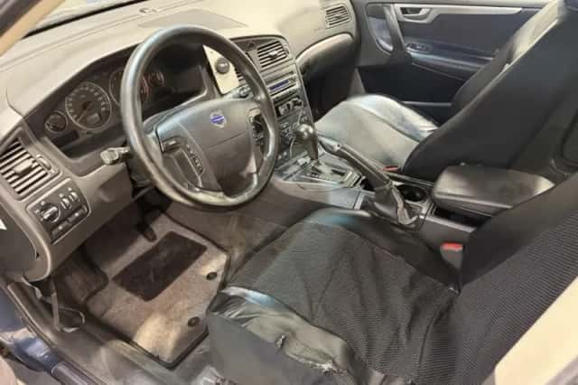 Volvo V70 (2003) thumbnail 6