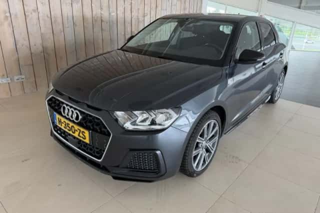 Audi A1 (2020) thumbnail 1