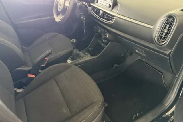 Kia Picanto (2019) thumbnail 3