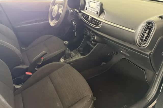 Kia Picanto (2019) thumbnail 4