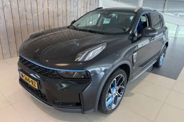 Lynk & Co 01 (2021) thumbnail 1
