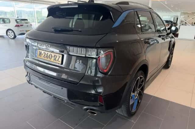 Lynk & Co 01 (2021) thumbnail 3