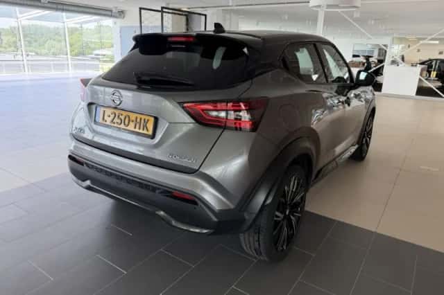 Nissan Juke (2021) thumbnail 4