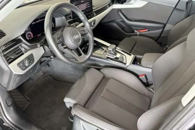Audi A4 (2022) thumbnail 6