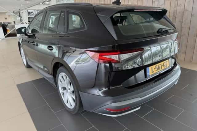 Škoda Enyaq (2021) thumbnail 5