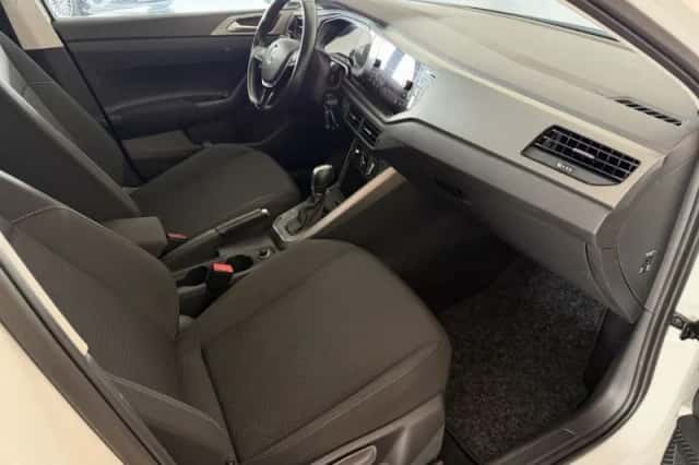 Volkswagen Polo (2019) thumbnail 3