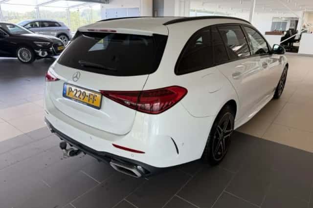 Mercedes-Benz C-Klasse (2022) thumbnail 4