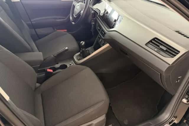 Volkswagen Polo (2019) thumbnail 3