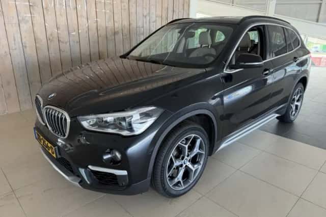BMW X1 (2019) thumbnail 1