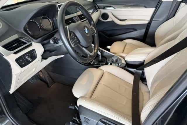 BMW X1 (2019) thumbnail 5