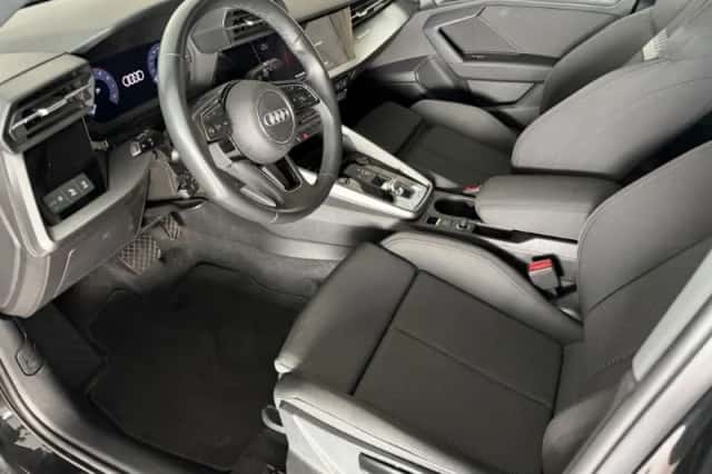 Audi A3 (2023) thumbnail 6