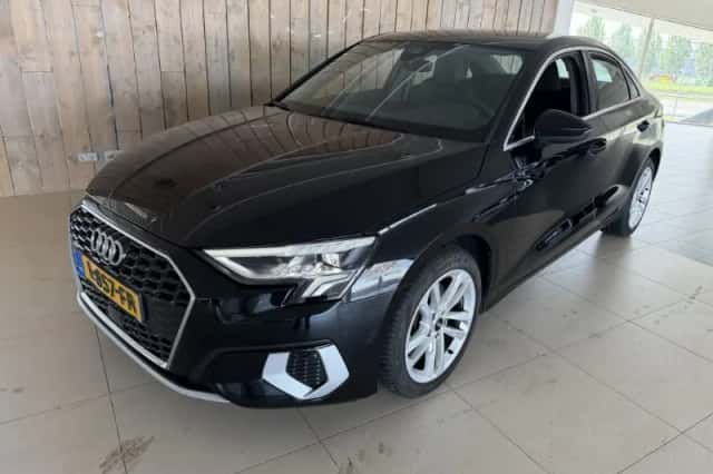 Audi A3 (2021) thumbnail 1