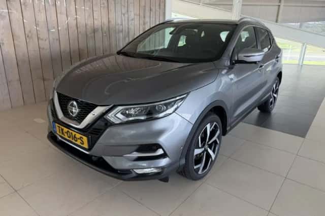 Nissan Qashqai (2018) thumbnail 1