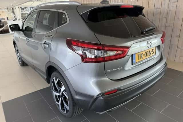 Nissan Qashqai (2018) thumbnail 5