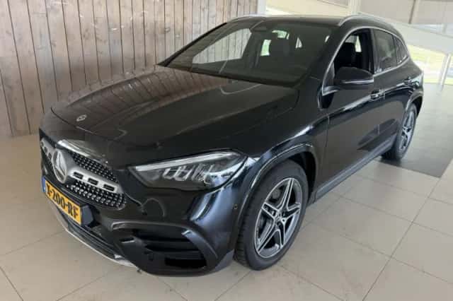 Mercedes-Benz GLA-Klasse (2024) thumbnail 1