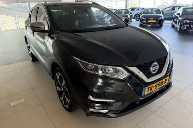 Nissan Qashqai (2018) thumbnail 2