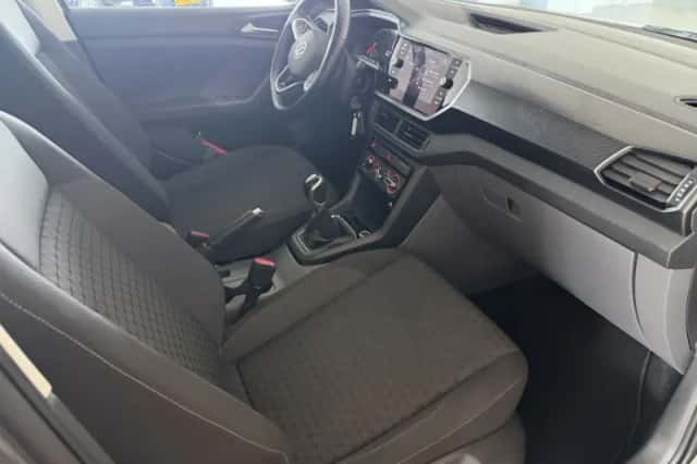 Volkswagen T-Cross (2021) thumbnail 6