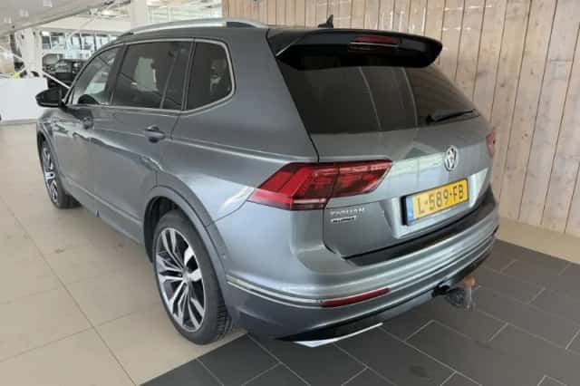Volkswagen Tiguan All-Space (2021) thumbnail 5