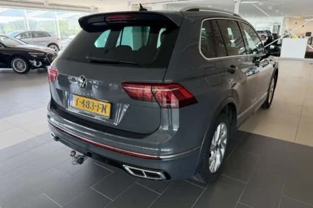 Volkswagen Tiguan (2023) thumbnail 4
