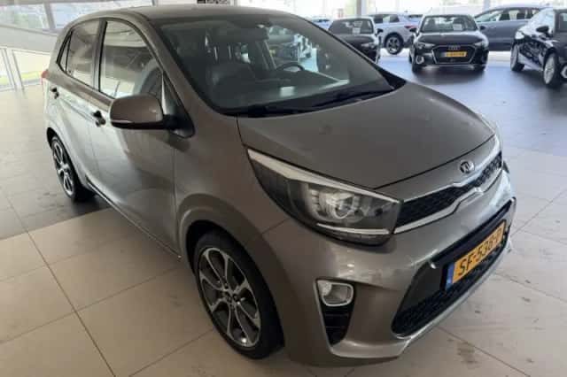 Kia Picanto (2018) thumbnail 2