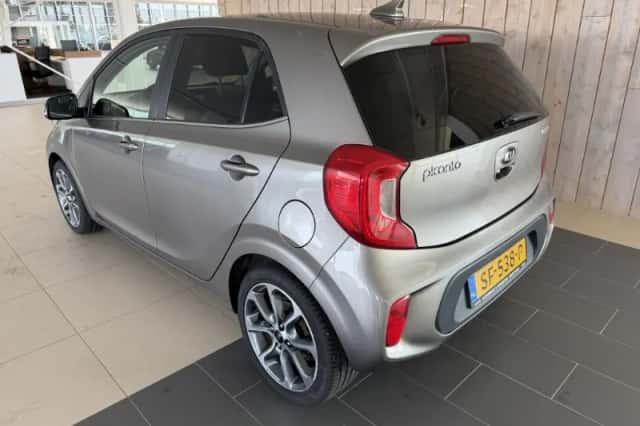 Kia Picanto (2018) thumbnail 4