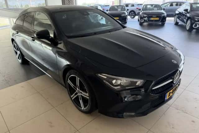 Mercedes-Benz CLA-Klasse (2022) thumbnail 2