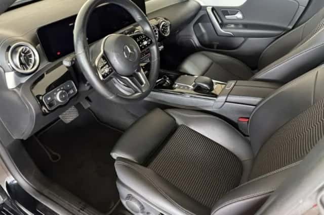 Mercedes-Benz CLA-Klasse (2022) thumbnail 5