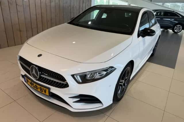 Mercedes-Benz A-Klasse (2022) thumbnail 1