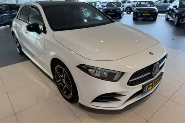 Mercedes-Benz A-Klasse (2022) thumbnail 2