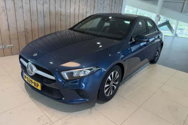 Mercedes-Benz A-Klasse (2022) thumbnail 1