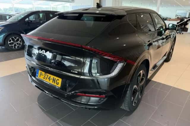 Kia EV6 (2022) thumbnail 4