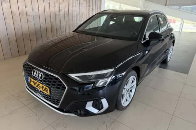 Audi A3 (2022) thumbnail 1