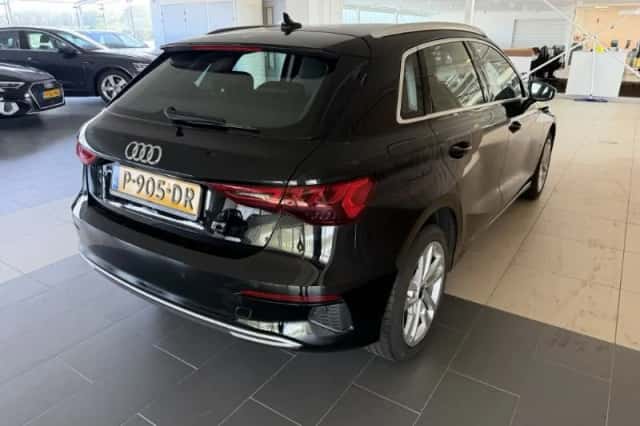 Audi A3 (2022) thumbnail 4