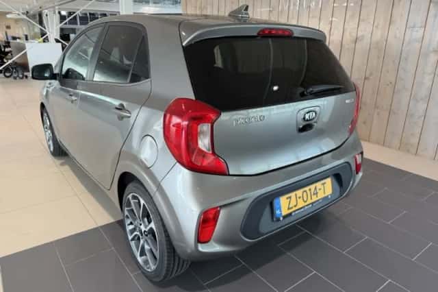Kia Picanto (2019) thumbnail 4