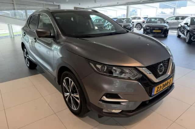 Nissan Qashqai (2019) thumbnail 2